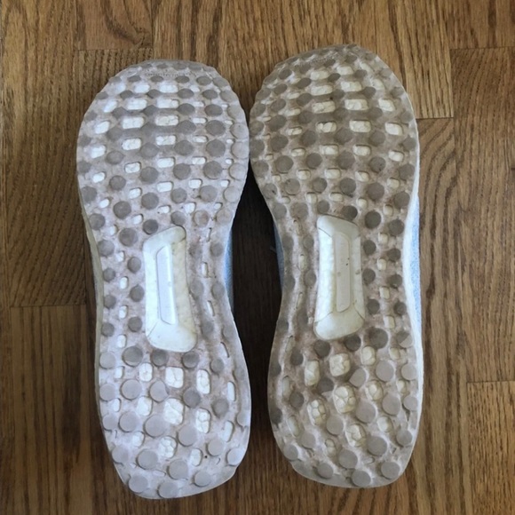 Adidas Ultra Boost Uncaged Parley Size 10 Men - Picture 4 of 5